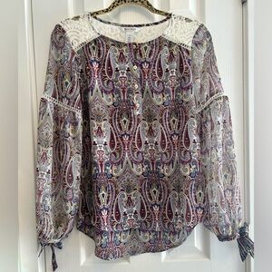 White House Black Market Blouse
